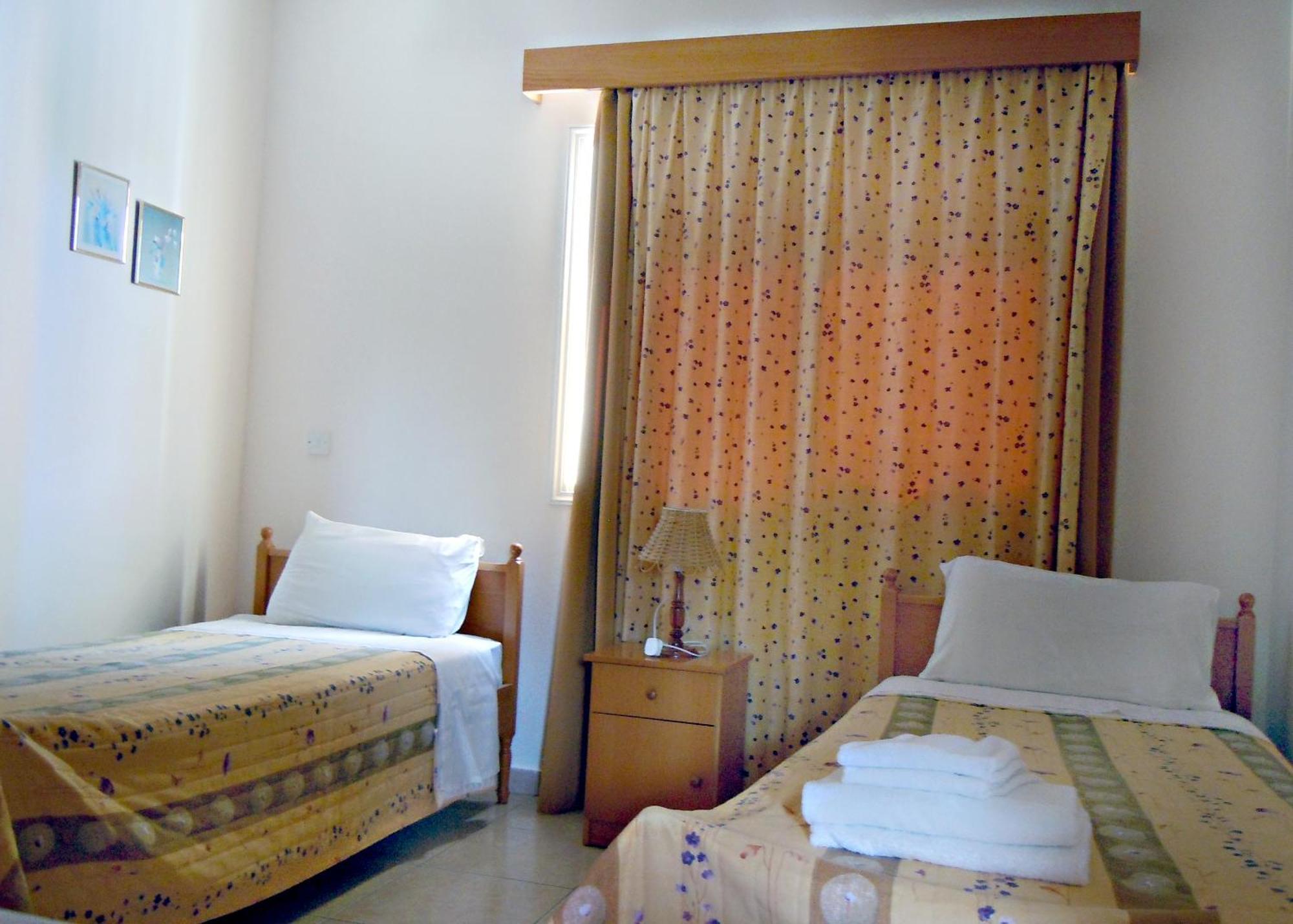 Rododafni Villas Hlóraka Kültér fotó